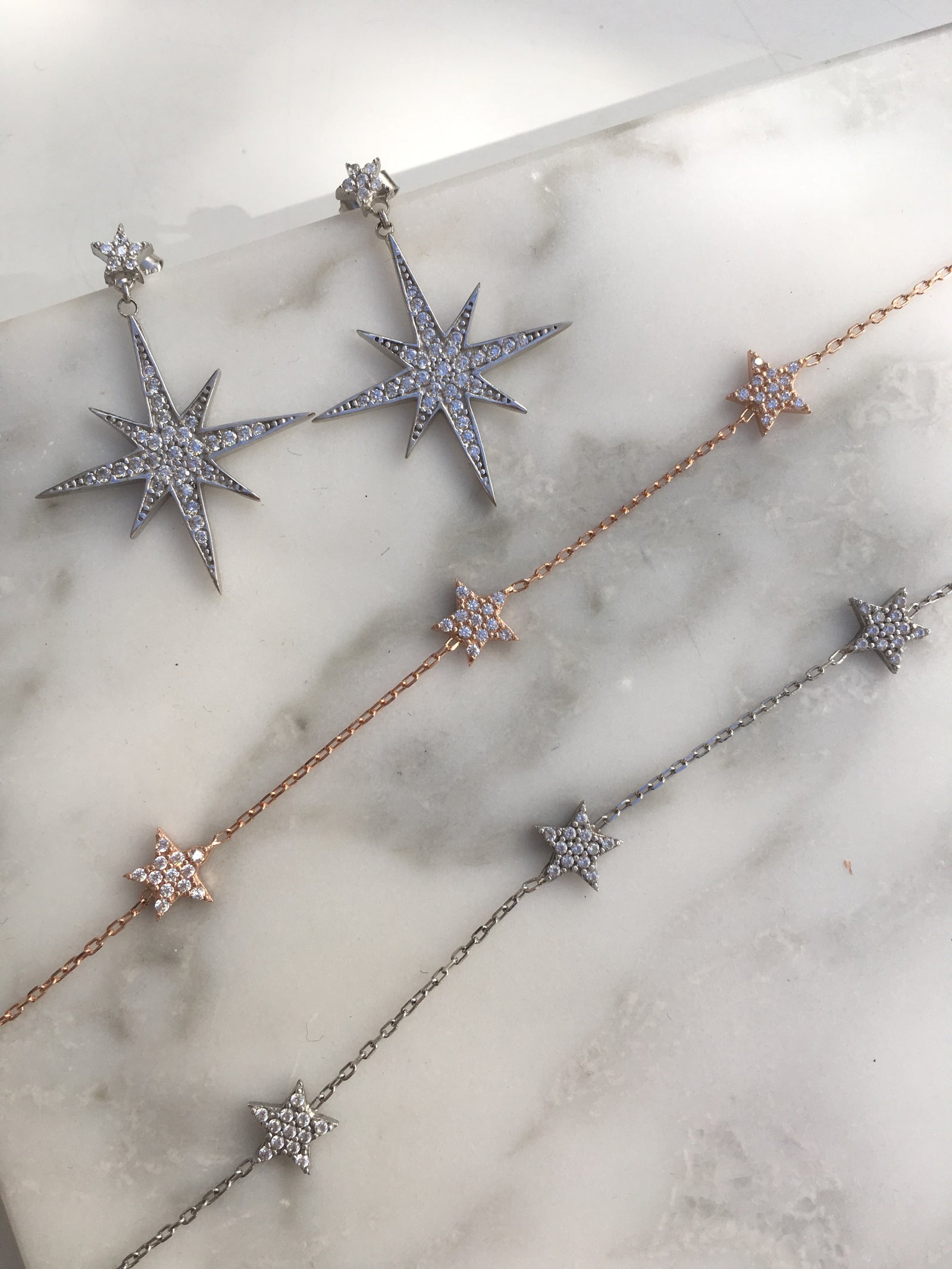 How to style Mixed Metals